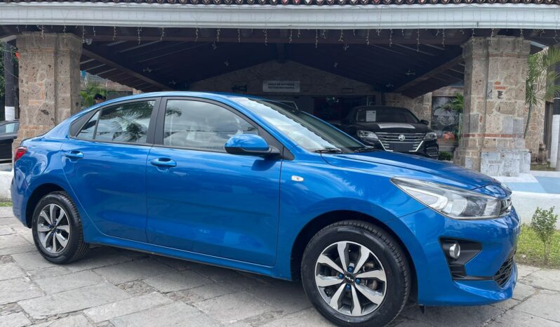 KIA RIO LX STD 2022 lleno